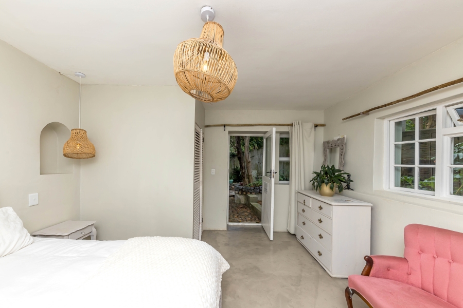 To Let 4 Bedroom Property for Rent in Overkloof Western Cape